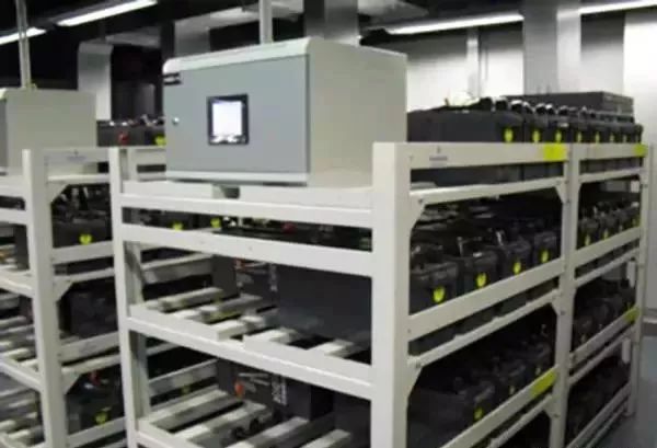 充電機(jī)充電蓄電池基本功能與在線監(jiān)測(cè) 充電機(jī)充電蓄電池基本功能與在線監(jiān)測(cè)