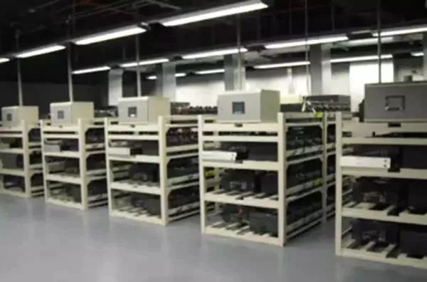 充電機(jī)充電蓄電池基本功能與在線監(jiān)測(cè) 充電機(jī)充電蓄電池基本功能與在線監(jiān)測(cè)